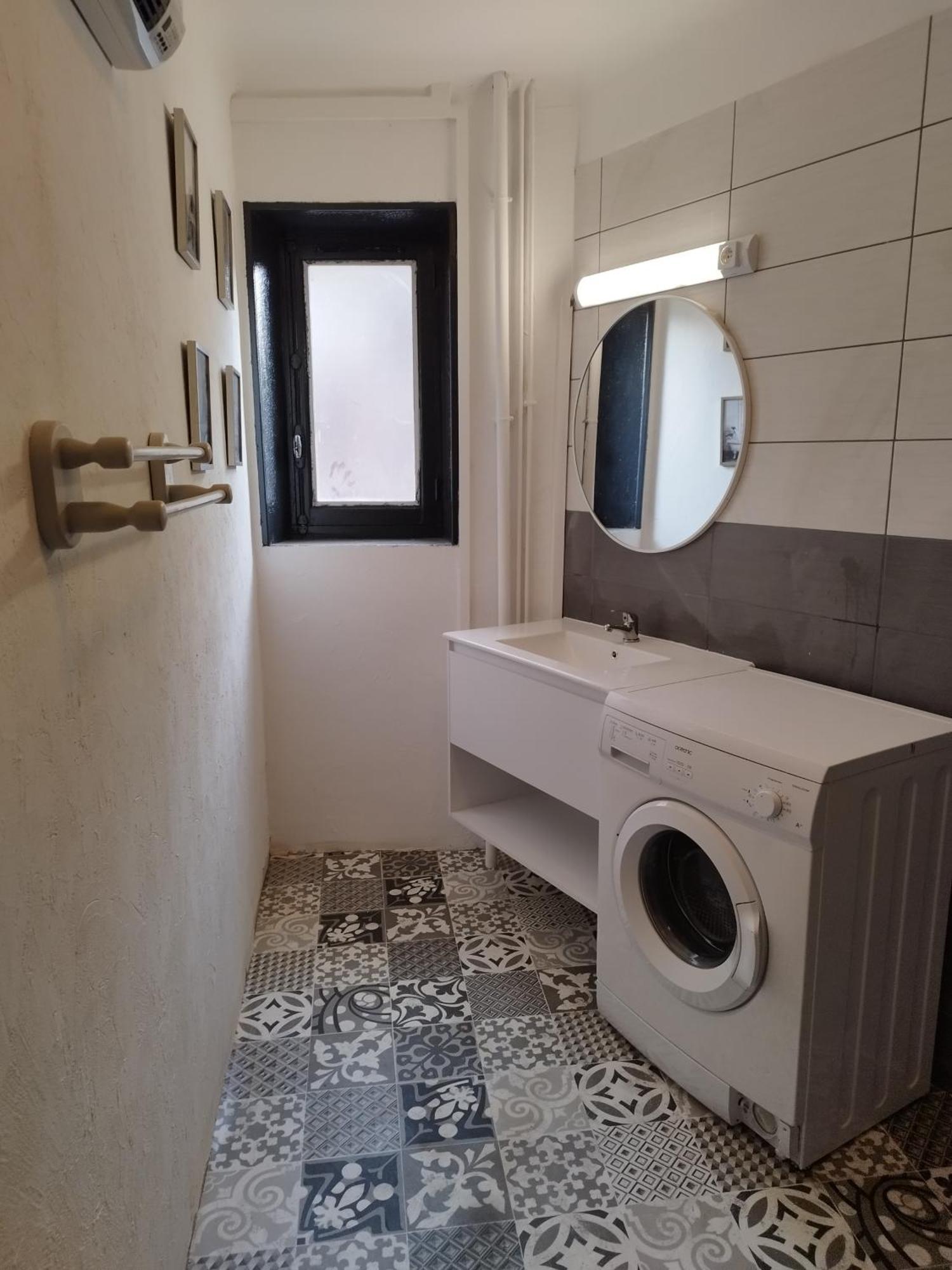 Jolie Maison De Bourg Tout Equipee 10Km D'Ambert Saint-Amant-Roche-Savine Chambre photo