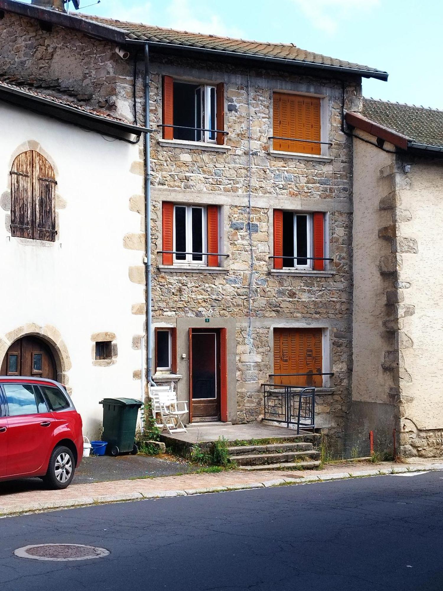 Jolie Maison De Bourg Tout Equipee 10Km D'Ambert Saint-Amant-Roche-Savine Chambre photo